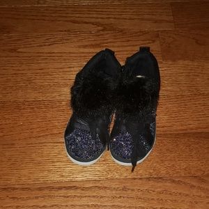 Girl pom pom glitter sneakers